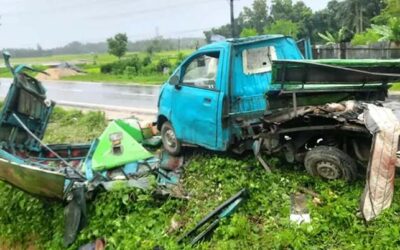 চকরিয়ায় বাস-লেগুনার সংঘর্ষে নিহত ৪, আহত ৫