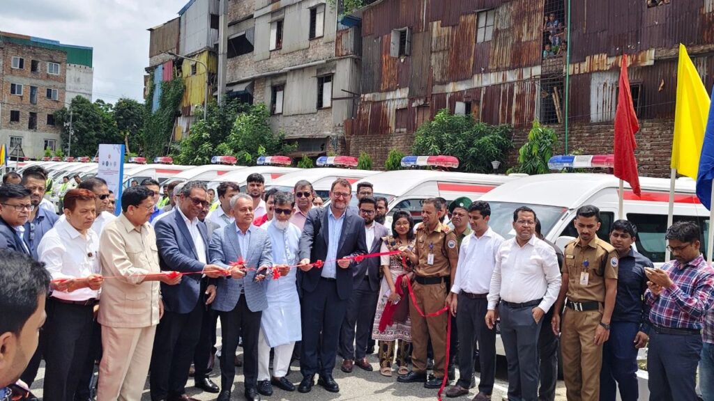 সড়ক দুর্ঘটনায় তাৎক্ষণিক চিকিৎসাসেবা নিশ্চিতে নতুন উদ্যোগ সরকারের