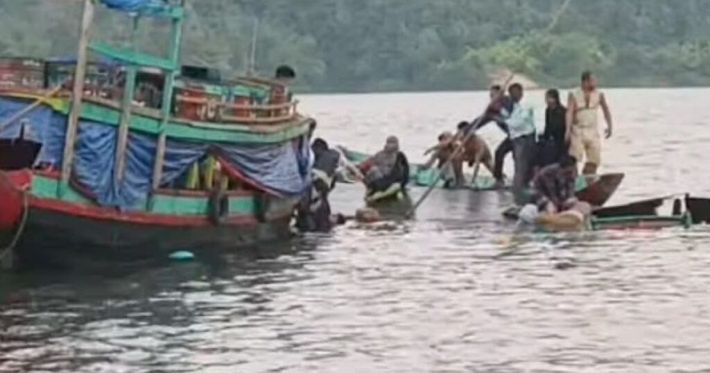 কাপ্তাই হ্রদে নৌকাডুবে নিখোঁজের একদিন পর মরদেহ উদ্ধার