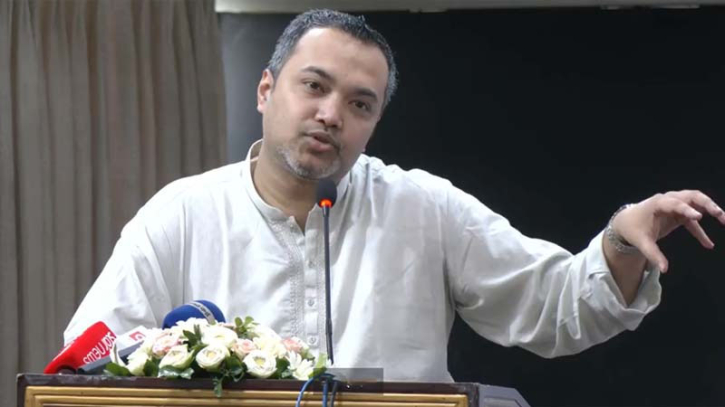 সার্টিফিকেট নয়, শিক্ষার্থীদের কর্মক্ষমভাবে গড়তে হবে: মাহাদী আমিন