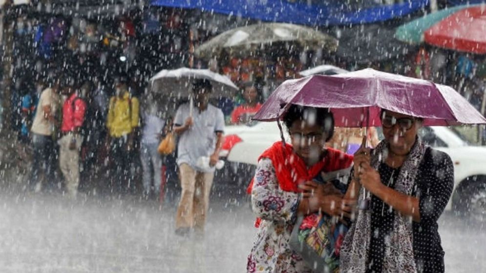 দুপুরের মধ্যে আট জেলায় ঝড়ো হাওয়াসহ বজ্রবৃষ্টির সম্ভাবনা