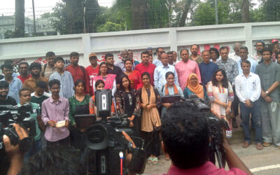 জুলাইয়ের স্মৃতি রক্ষায় ঢাবিতে শুরু হলো ‘গ্রাফিতি’ পুনর্লিখন কার্যক্রম