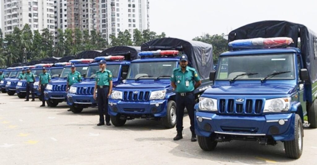 হামলার শিকার হতে পারে পুলিশের যানবাহন, সতর্কতা জারি করল সদর দপ্তর