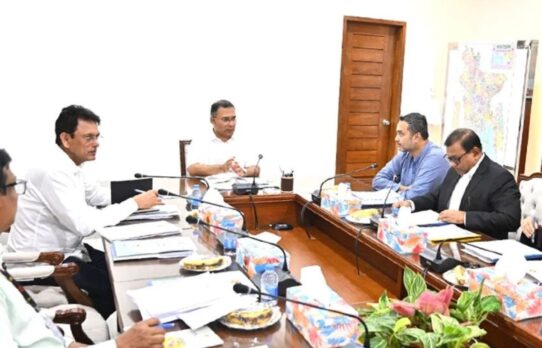 প্রধানমন্ত্রীর শিক্ষা সহায়তা ট্রাস্টের চলমান কার্যক্রম নিয়ে বৈঠক