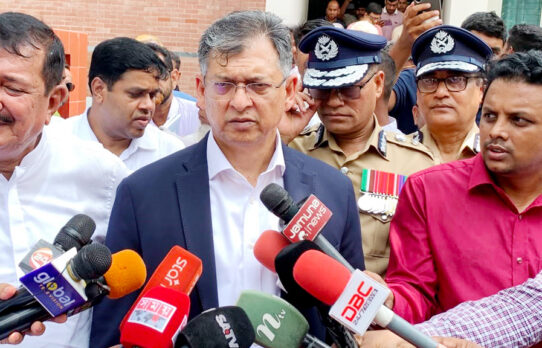 ‘আগস্টে নিষিদ্ধ ঘোষিত গোষ্ঠীর তৎপরতা’, সতর্ক থাকার আহ্বান স্বরাষ্ট্রমন্ত্রীর