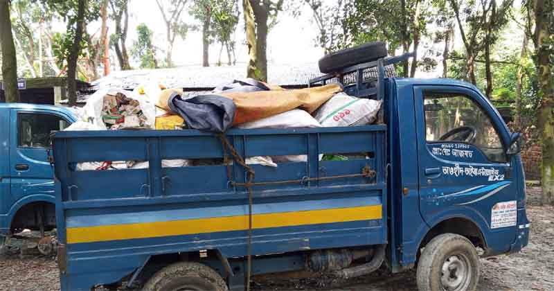 টাঙ্গাইলে পিকআপ ভর্তি মেয়াদউত্তীর্ণ সরকারি ওষুধ আটক
