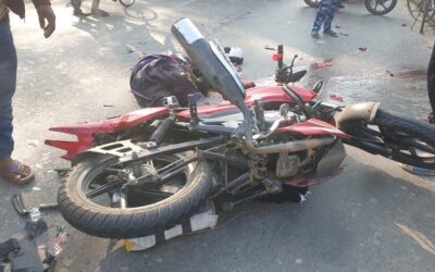 পাবনার ঈশ্বরদীতে বাস চাপায় এক মোটরসাইকেল আরোহীর মৃত‍্যু