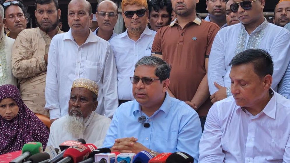 ফ্যামিলি কার্ড সর্বজনীন কর্মসূচি, রাষ্ট্রপতি-প্রধানমন্ত্রীর সহধর্মিণীও পাবেন: প্রতিমন্ত্রী