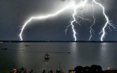 নদীতে মাছ ধরতে গিয়ে বজ্রপাতে কৃষকের মৃত্যু