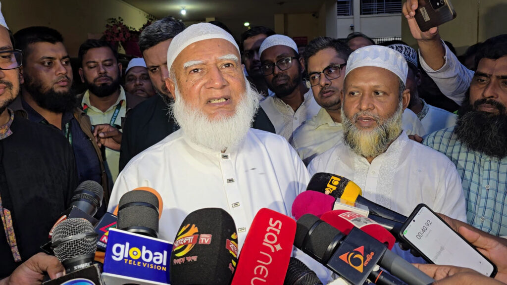 সরকার-বিরোধীদল উভয়েরই দায়িত্ব সমান,সবাই ঐক্যবদ্ধ হয়ে দেশ গড়তে হবে: শফিকুর রহমান