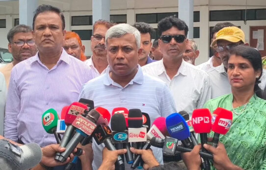 দেশে জ্বালানি তেলের দাম কখন কমবে, জানালেন প্রতিমন্ত্রী