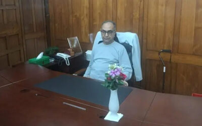মির্জা আব্বাস প্রথমবারের মতো জাতীয় সংসদে নিজ অফিসে