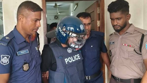 সাভারে পুলিশ হত্যার ৯ আসামিকে, ১০ দিনের রিমান্ড চেয়ে আবেদন