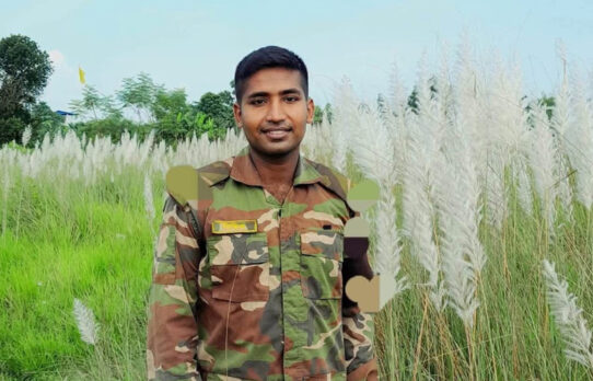 তিন বোনের একমাত্র ভাই, ফায়ারিং রেঞ্জে দুর্ঘটনায় ফেরার দেশে সৈনিক পিয়াস