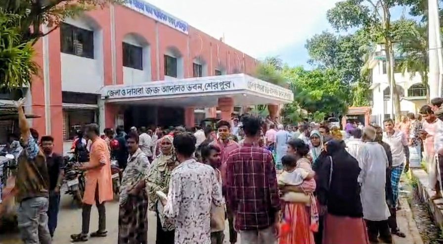 শেরপুরে ১৪ কোটি টাকার কালোবাজারে বিক্রির অভিযোগ, ১৫ ডিলার কারাগারে