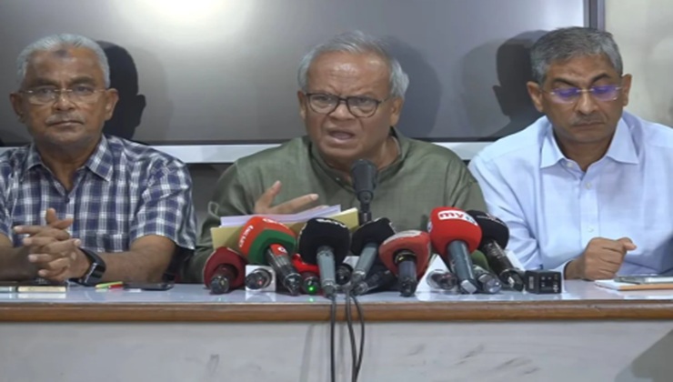 বাংলাদেশে জ্বালানি তেলের দাম অন্য দেশের তুলনায় অনেক কম: রিজভী