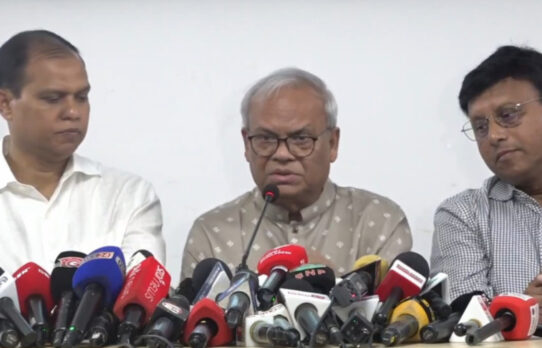 ১৭ বছরে শিক্ষাব্যবস্থাকে অকেজো বানিয়ে, জাতির মেরুদণ্ড ভেঙে দিয়েছে: রিজভী