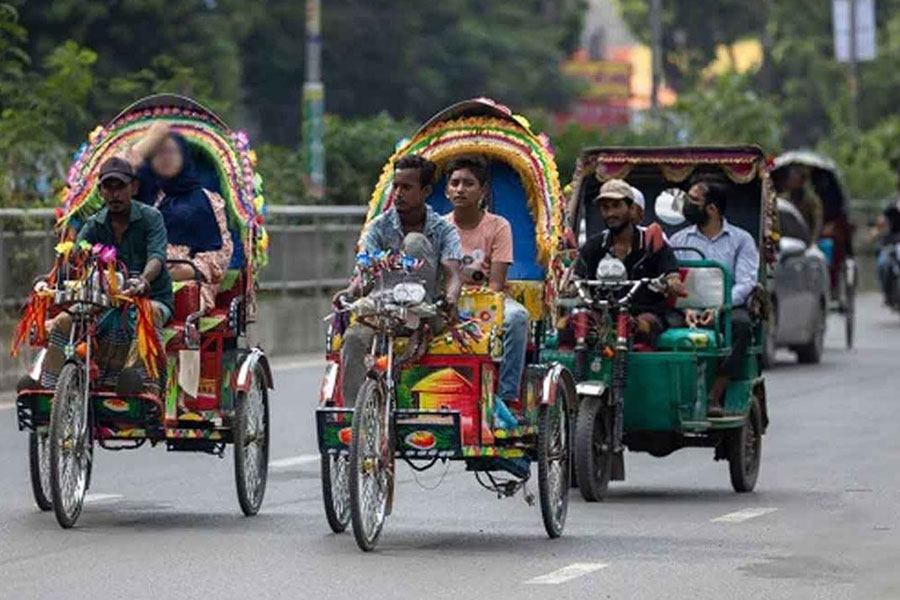 রাজধানীতে অটোরিকশার নিয়ন্ত্রণহীনতার জন্য তৈরি হচ্ছে নীতিমালা
