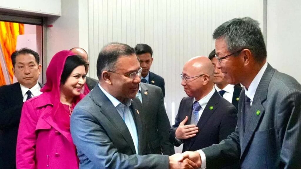জাপান পৌঁছেছেন প্রধানমন্ত্রী