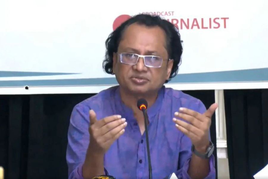 অপতথ্য ছড়ানো মোকাবিলায় সচেতনতার বিকল্প নেই: জাহেদ উর রহমান