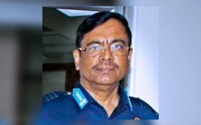 দুর্নীতির মামলায় বিমানবাহিনীর সাবেক প্রধানকে গ্রেফতার করে দুবাই পুলিশ