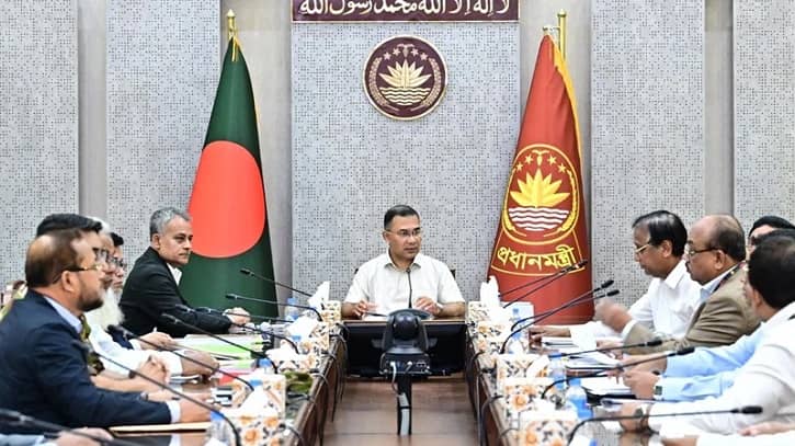 বৃত্তাকার সড়ক নির্মাণকাজের গতি বাড়ানোর নির্দেশ প্রধানমন্ত্রীর
