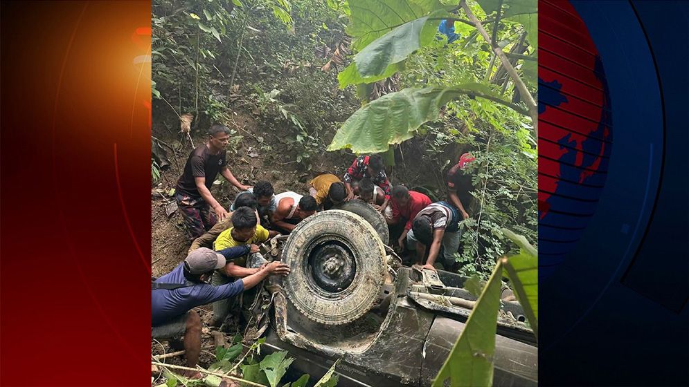 বান্দরবানের থানচিতে জিপ উল্টে ২ পর্যটক নিহত