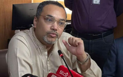 ট্রাম্পের সঙ্গে প্রধানমন্ত্রীর ছবি ইস্যুতে অপপ্রচারের জবাব দিলেন মাহদী আমিন