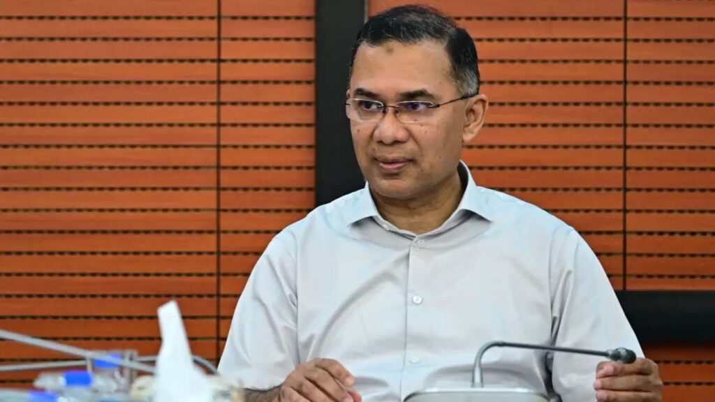ঢাকা গণপরিবহন নিয়ে আয়োজিত বৈঠকে যোগ দিয়েছেন প্রধানমন্ত্রী