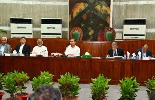 প্রধানমন্ত্রীর সভাপতিত্বে মন্ত্রিসভার বৈঠক শুরু