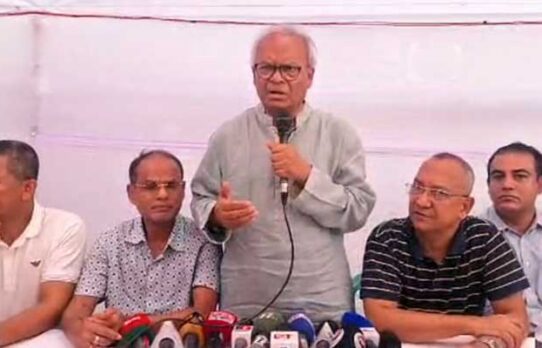 আইজিপির দেয়া সস্তা বক্তব্য দেশের ক্ষতি, সরকারকে বিব্রত ও ভীত করবে: রিজভী
