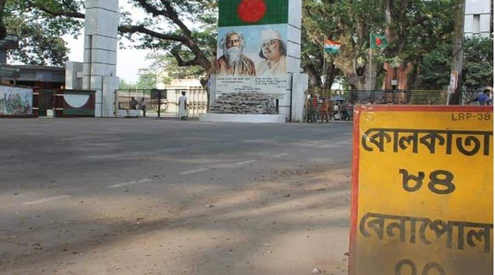 টানা ৮ দিনের ছুটির ফাঁদে পড়ছে দেশের সর্ববৃহৎ স্থলবন্দর বেনাপোল